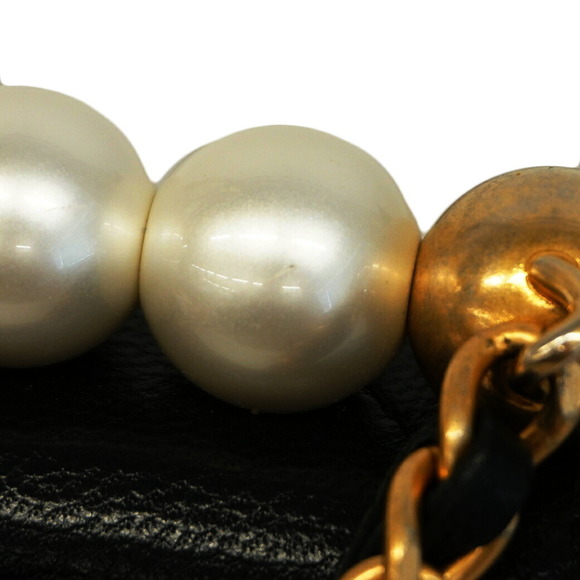 Chanel Shoulder Wallet Matelasse Leather Black Women's - Picture 11 of 14